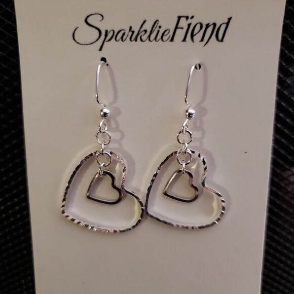 Silver double heart earrings - Picture 4 of 4